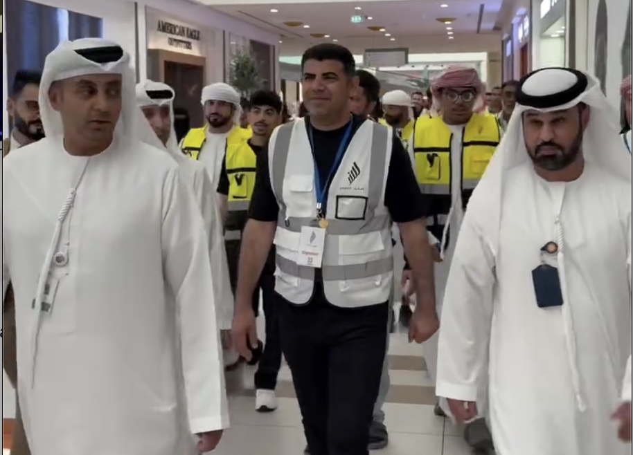 فريق سند التطوعي يشارك في مبادرة توزيع هدايا رمضان في بوادي مول بوادي مول فريق سند التطوعي